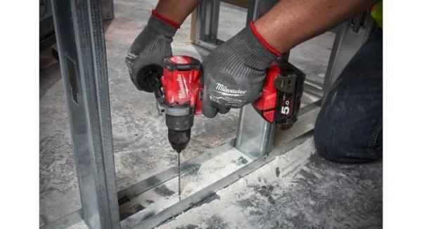 Milwaukee M18 FPD2-0 – Perceuse à Percussion Sans Fil – 18V – Brushless- 135 Nm – Machine Seule acheter en ligne 4